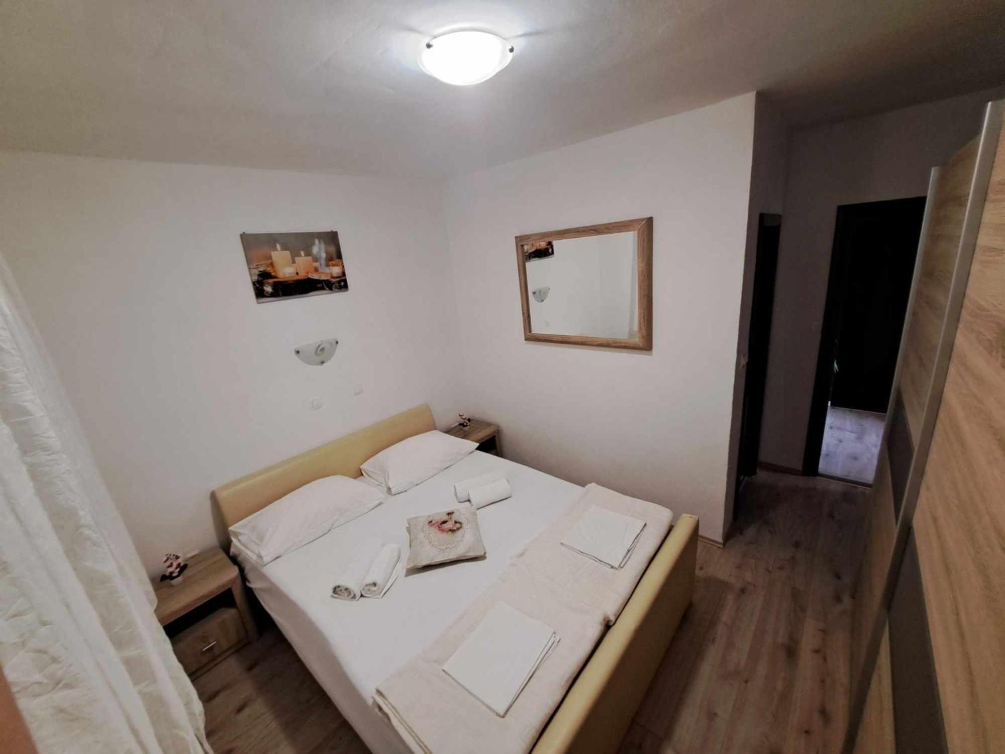 Apartments Lota 스타리그라드 파클레니차 외부 사진