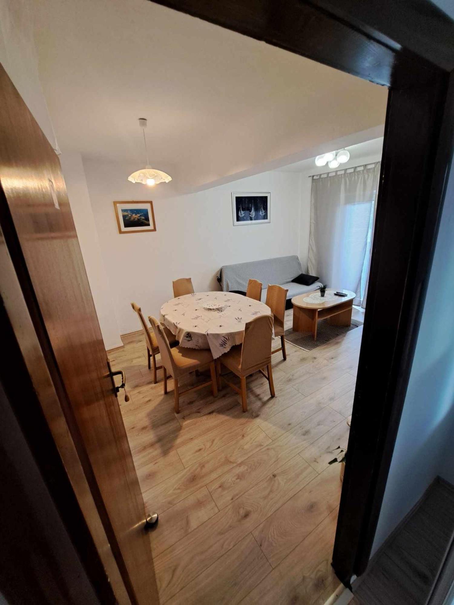 Apartments Lota 스타리그라드 파클레니차 외부 사진